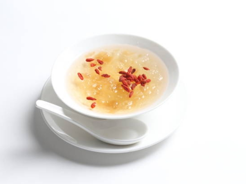 Không sử dụng yến sào quá thường xuyên